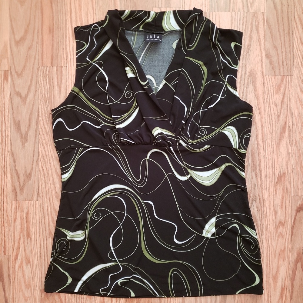 JKLA California Sleeveless Blouse
